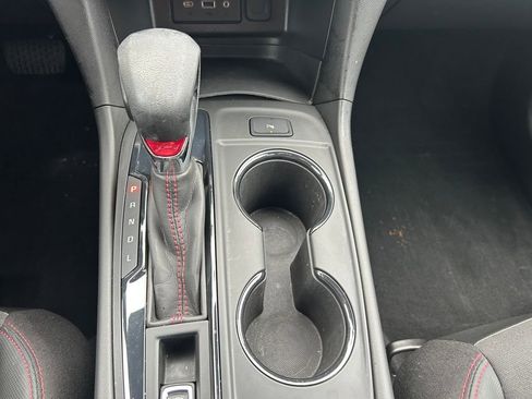 Used 2023 Chevrolet Equinox RS w/ LPO, Floor Liner Package image 16