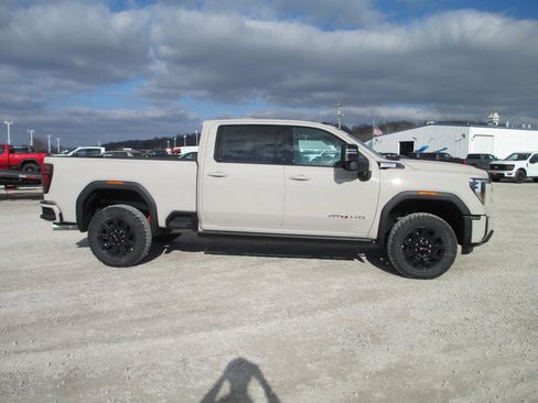 New 2026 GMC Sierra 3500 AT4 w/ AT4 Premium Plus Package image 3