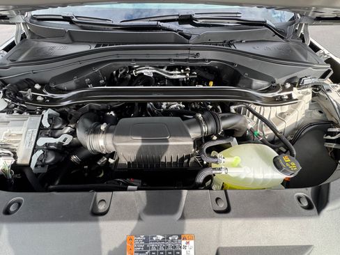 New 2026 Lincoln Aviator AWD image 33