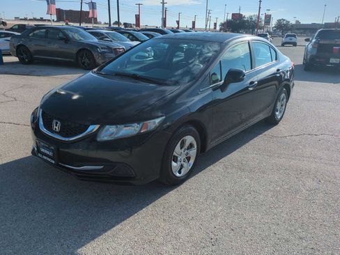 Used 2013 Honda Civic LX image 4