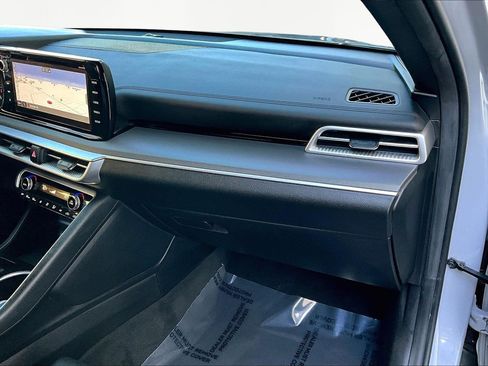 Used 2022 Kia K5 GT-Line image 25