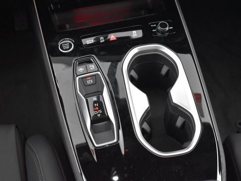 New 2026 Audi A6 Premium Plus AWD/4WD image 15