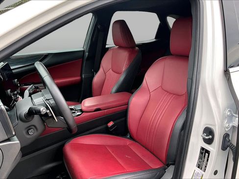 Used 2024 Lexus NX 250 FWD image 8