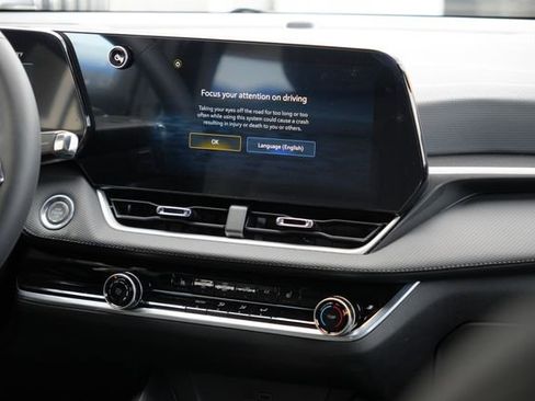 New 2026 Chevrolet Equinox LT image 15