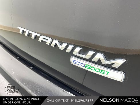 Used 2019 Ford Edge Titanium w/ Equipment Group 301A image 15