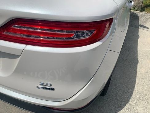 Used 2015 Lincoln MKC FWD w/ Equipment Group 101A Select image 6