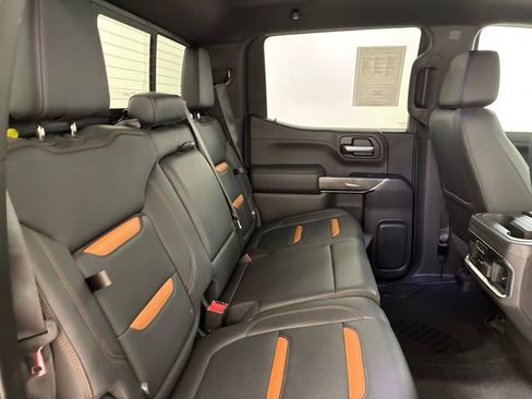 Used 2020 GMC Sierra 1500 AT4 w/ AT4 Premium Package AWD/4WD image 16