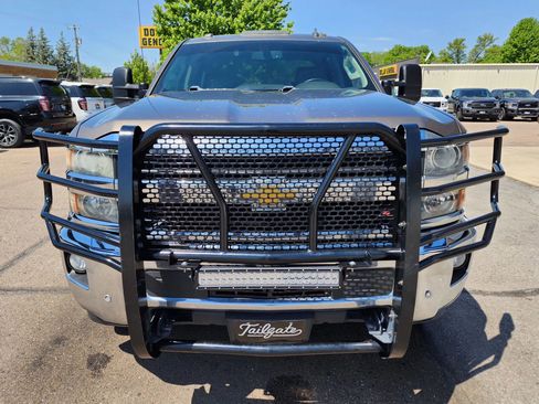 Used 2015 Chevrolet Silverado 2500 LTZ w/ LTZ Plus Package AWD/4WD image 3