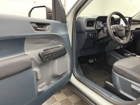 Used 2023 Ford Maverick XL FWD image 13