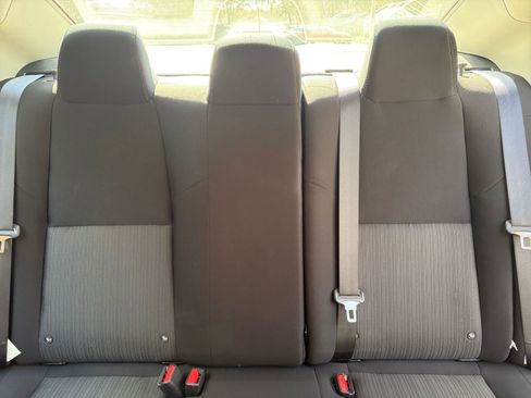 Used 2025 Nissan Sentra SV image 34