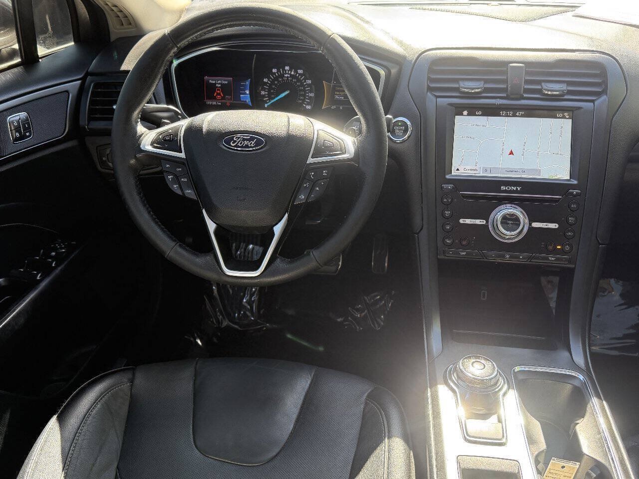 Used 2017 Ford Fusion Titanium FWD image 7