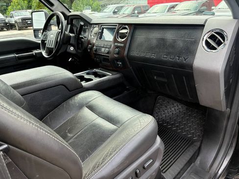 Used 2011 Ford F250 Lariat AWD/4WD image 15