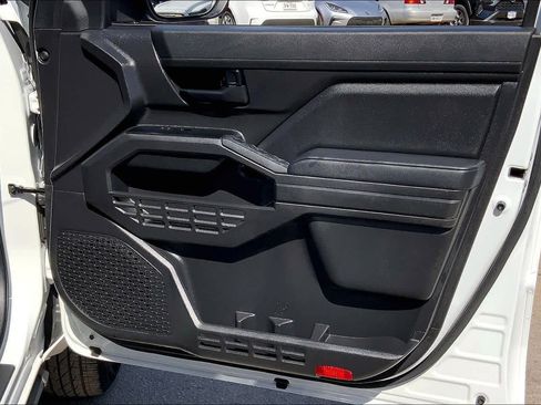 Used 2025 Toyota Tacoma SR image 20