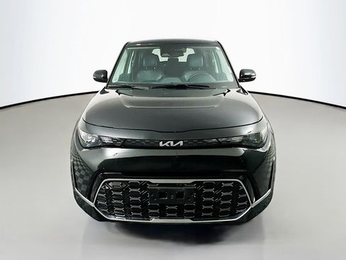 Used 2023 Kia Soul GT-Line FWD image 2