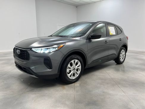 Used 2025 Ford Escape Active image 3