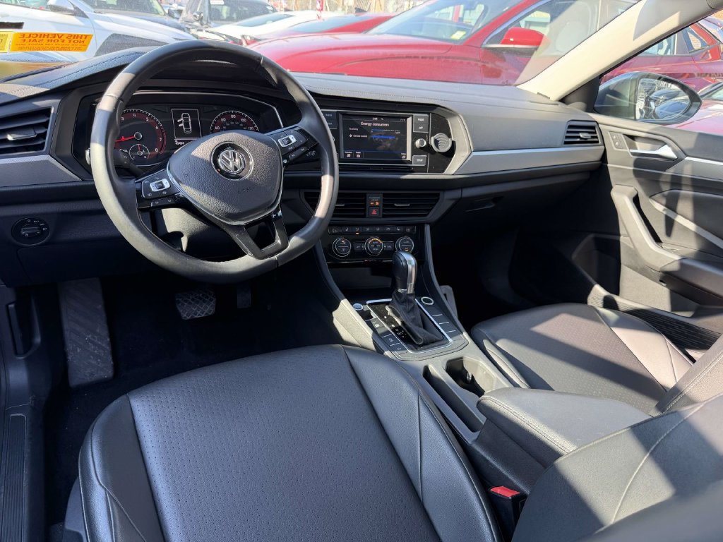 Used 2019 Volkswagen Jetta SE FWD image 14
