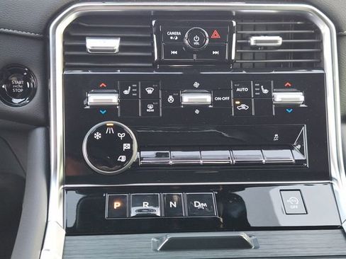 New 2026 Nissan Armada SL w/ Captain's Chari Seat Package image 15