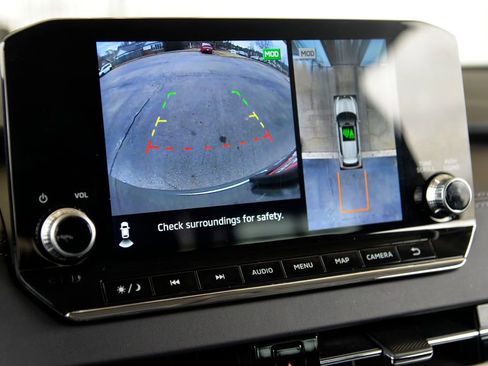 Used 2023 Mitsubishi Outlander SE image 20