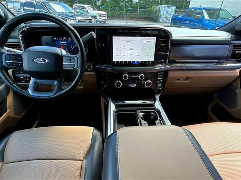 Used 2024 Ford F250 Lariat w/ Chrome Package image 14