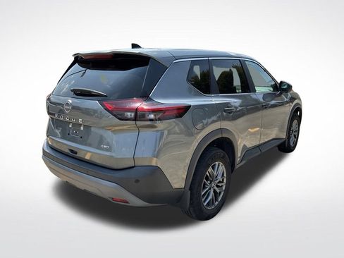 Used 2023 Nissan Rogue S AWD/4WD image 7
