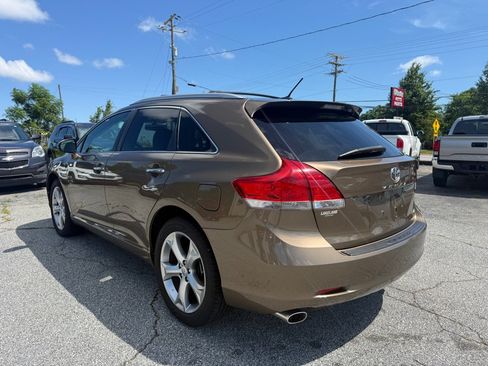 Used 2009 Toyota Venza AWD image 5