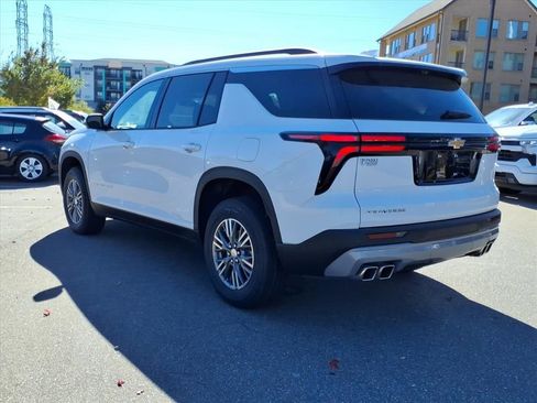 New 2026 Chevrolet Traverse LT w/ Driver Confidence Package image 29