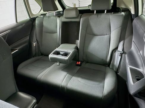 Used 2021 Toyota RAV4 LE w/ Carpet Mat Package (TMS) FWD image 11