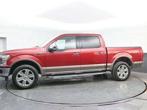 Used 2018 Ford F150 Lariat w/ Equipment Group 502A Luxury AWD/4WD image 11
