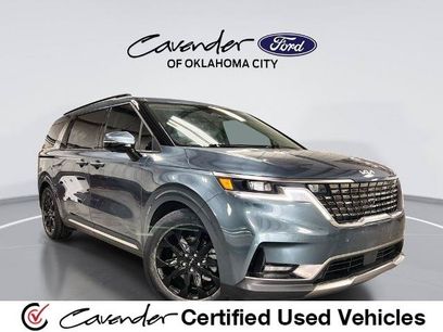 Used 2023 Kia Carnival SX