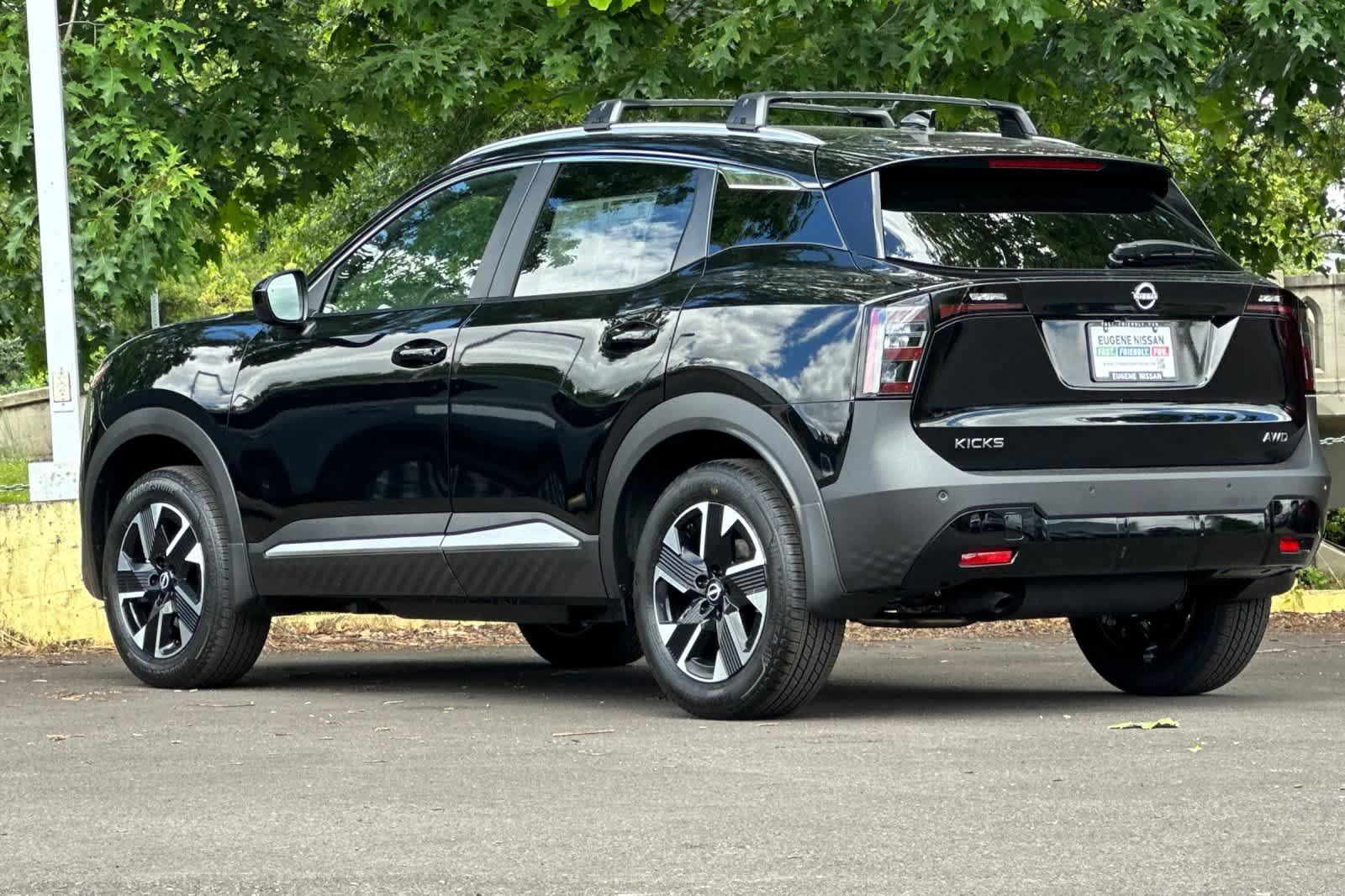 New 2026 Nissan Kicks SV w/ Interior Electronics Package AWD/4WD image 6