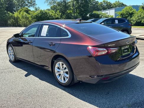 Used 2021 Chevrolet Malibu LT FWD image 5