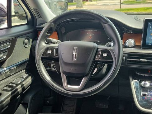 Used 2022 Lincoln Corsair Reserve w/ Luxury Package AWD/4WD image 19