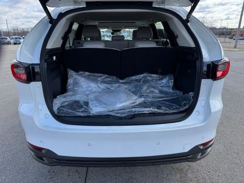 New 2026 MAZDA CX-90 Plug-In Hybrid w/ Preferred AWD/4WD image 40