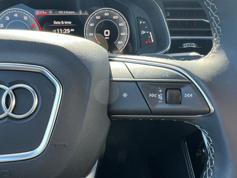 Certified 2025 Audi Q8 Premium Plus AWD/4WD image 20