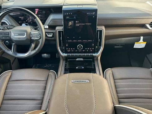 New 2026 GMC Yukon XL Denali Ultimate AWD/4WD image 10