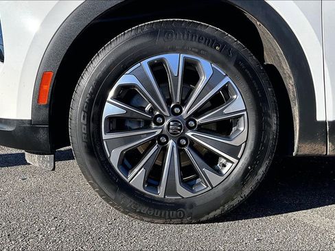 Used 2025 Buick Envision Preferred image 12