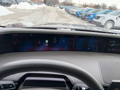 Used 2025 Lincoln Nautilus Premier w/ Equipment Group 102A image 21