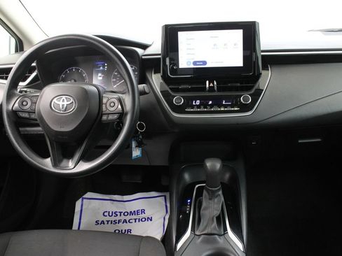 Used 2023 Toyota Corolla LE FWD image 9