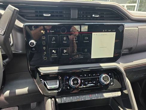 New 2026 GMC Sierra 2500 AT4 w/ AT4 Premium Plus Package AWD/4WD image 24