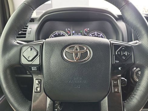 Used 2023 Toyota 4Runner TRD Off-Road AWD/4WD image 21