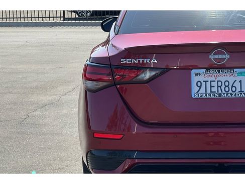 Used 2025 Nissan Sentra SR FWD image 43