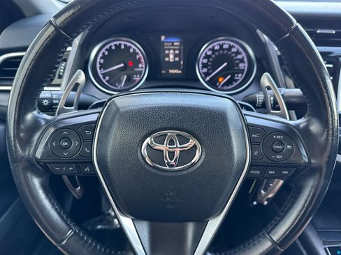 Certified 2018 Toyota Camry SE FWD image 21