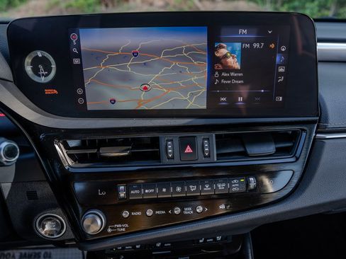 Used 2022 Lexus ES 350 F Sport image 19