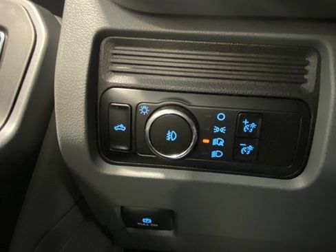 Used 2025 Ford F250 XLT image 35