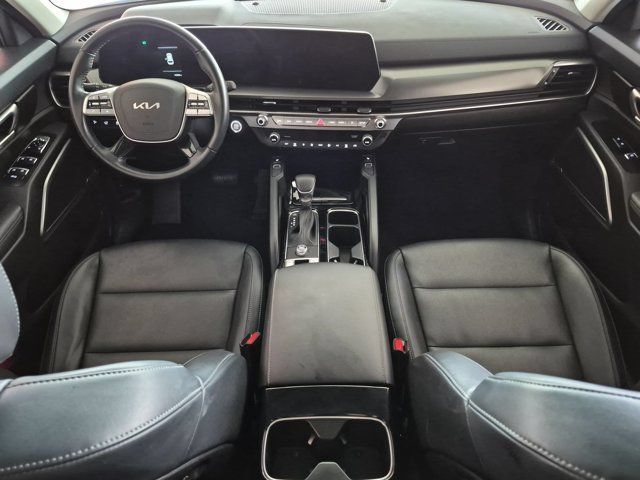 Used 2025 Kia Telluride S FWD image 26