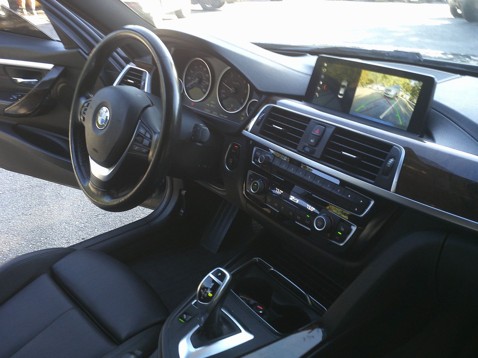 Used 2018 BMW 328d xDrive Sedan w/ Premium Package AWD/4WD image 14