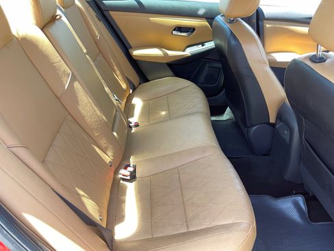 Used 2020 Nissan Sentra SV w/ SV Premium Package FWD image 18