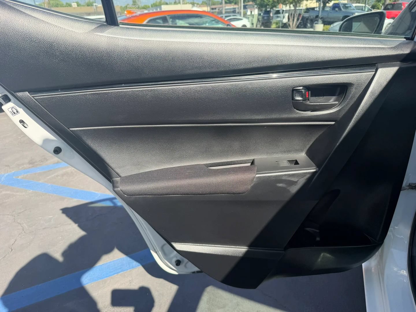 Used 2018 Toyota Corolla L w/ Protection Package FWD image 12