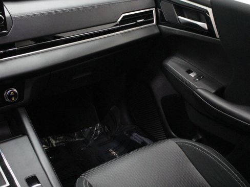 Used 2022 Mitsubishi Outlander ES image 25