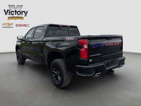 Used 2023 Chevrolet Silverado 1500 LT Trail Boss w/ Convenience Package II AWD/4WD image 4
